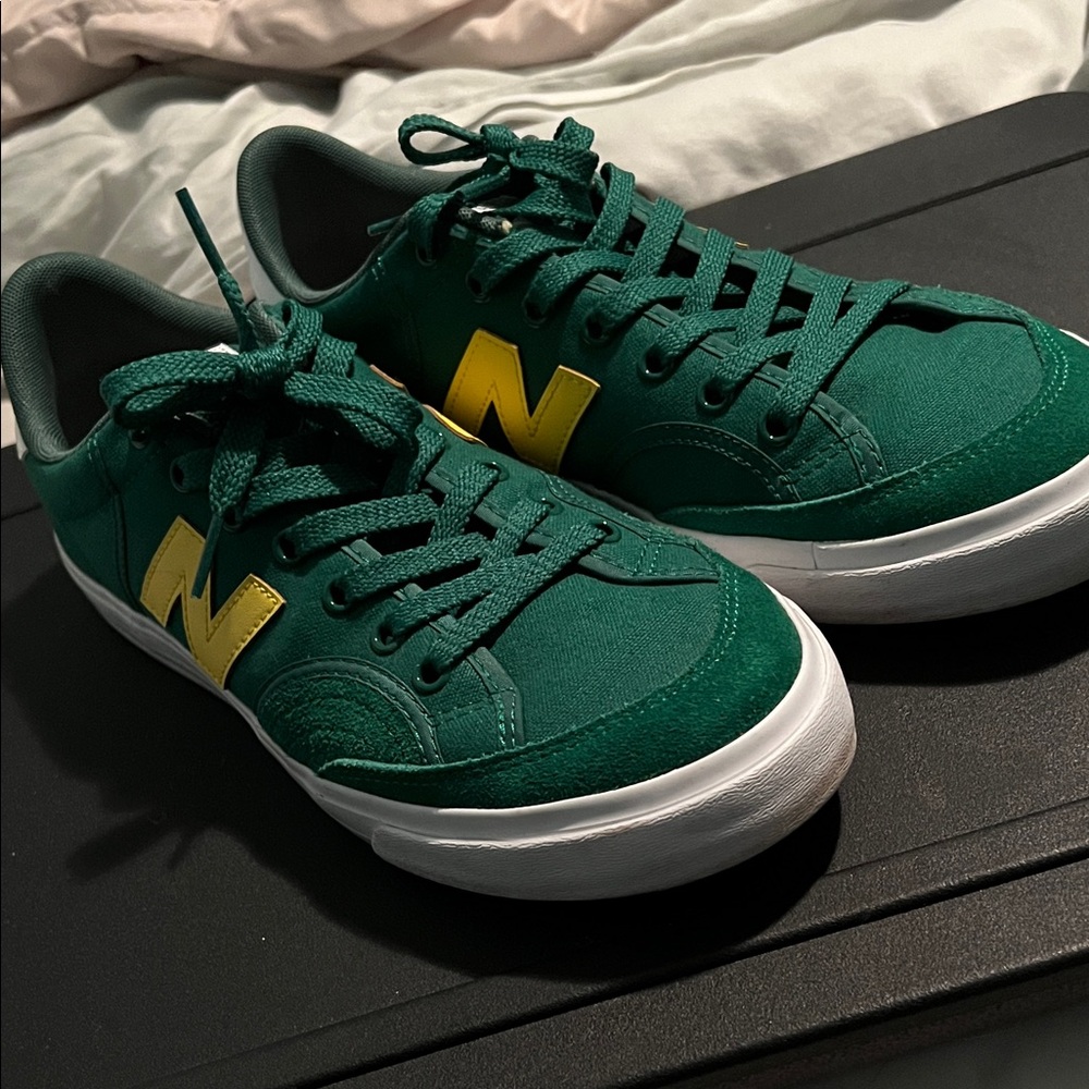 New Balance 212 Pro Court Men's Sneakers in Forest Green and Bright Yellow